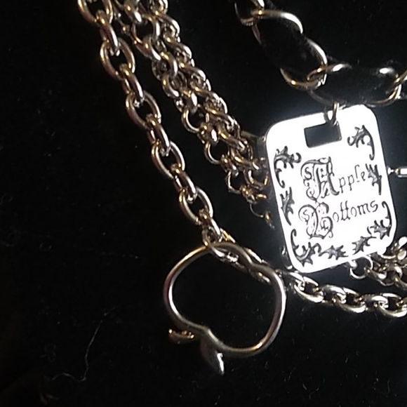 Apple Bottom charm bracelet - Picture 6 of 10